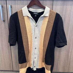 🚨Men’s Small Express Button Down🚨